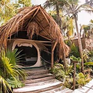 Luxuszelt Uman Glamping & Cenote Tulum